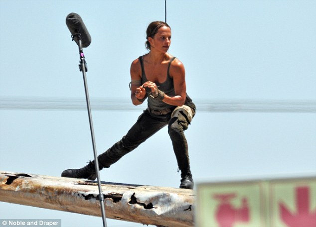 Alicia Vikander Lara Croft