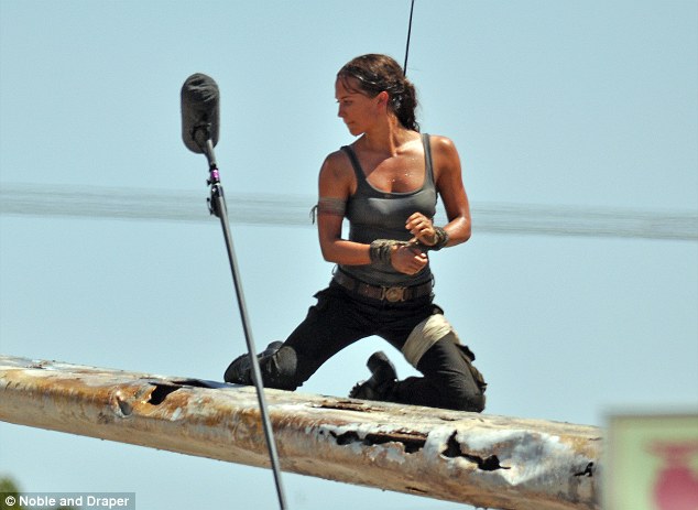 Alicia Vikander Lara Croft