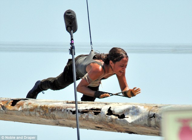 Alicia Vikander Lara Croft