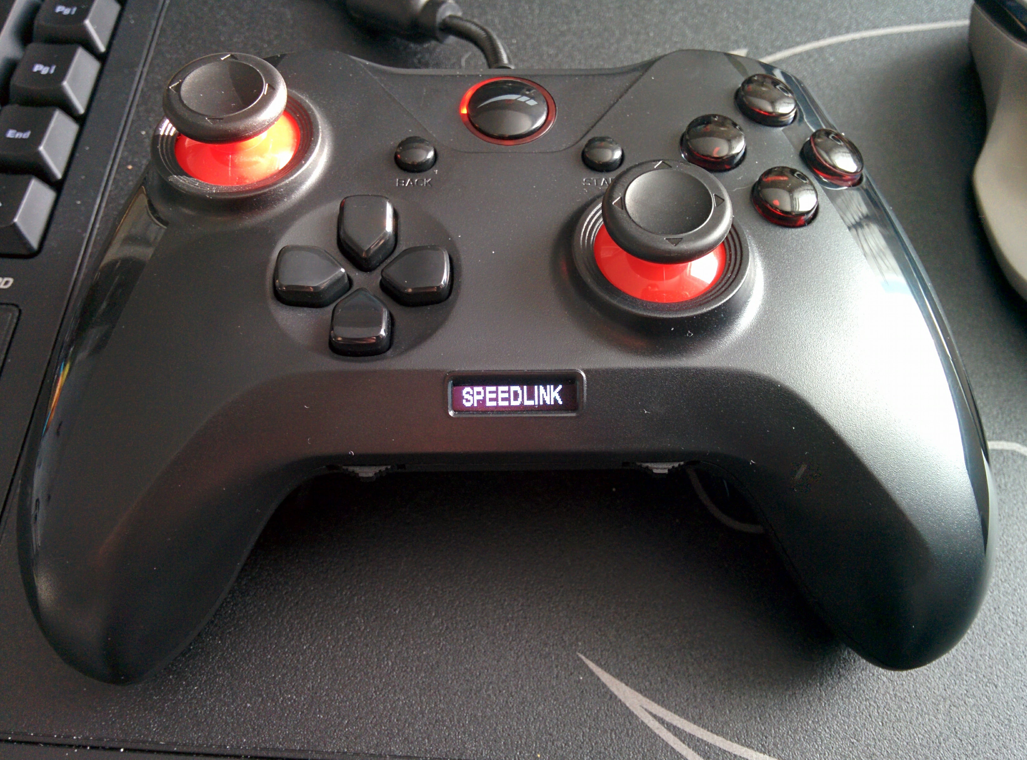 Speedlink quinox pro usb gamepad ylhäältä