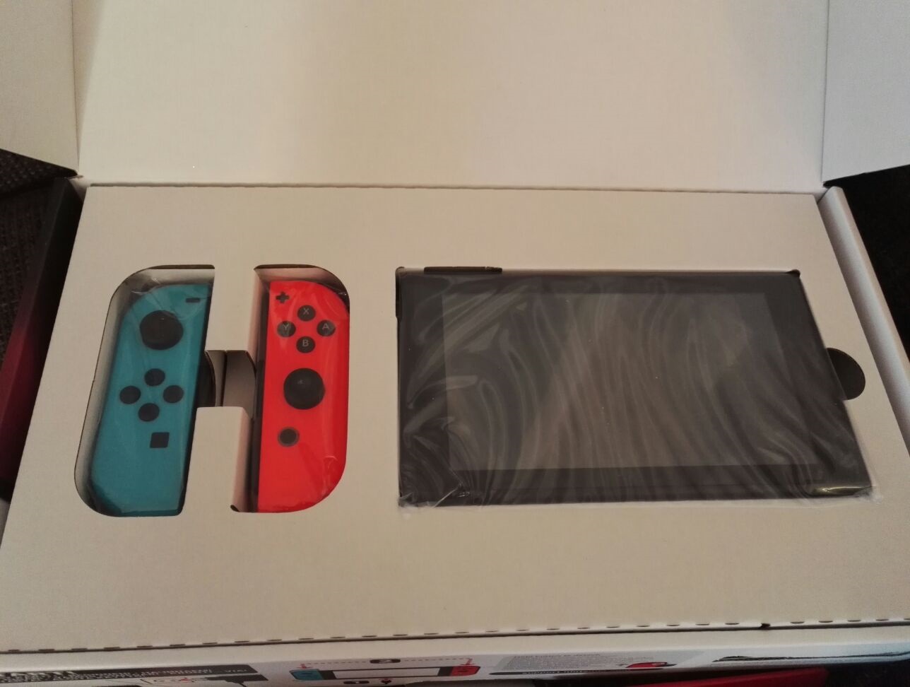 Switch paketti.jpg