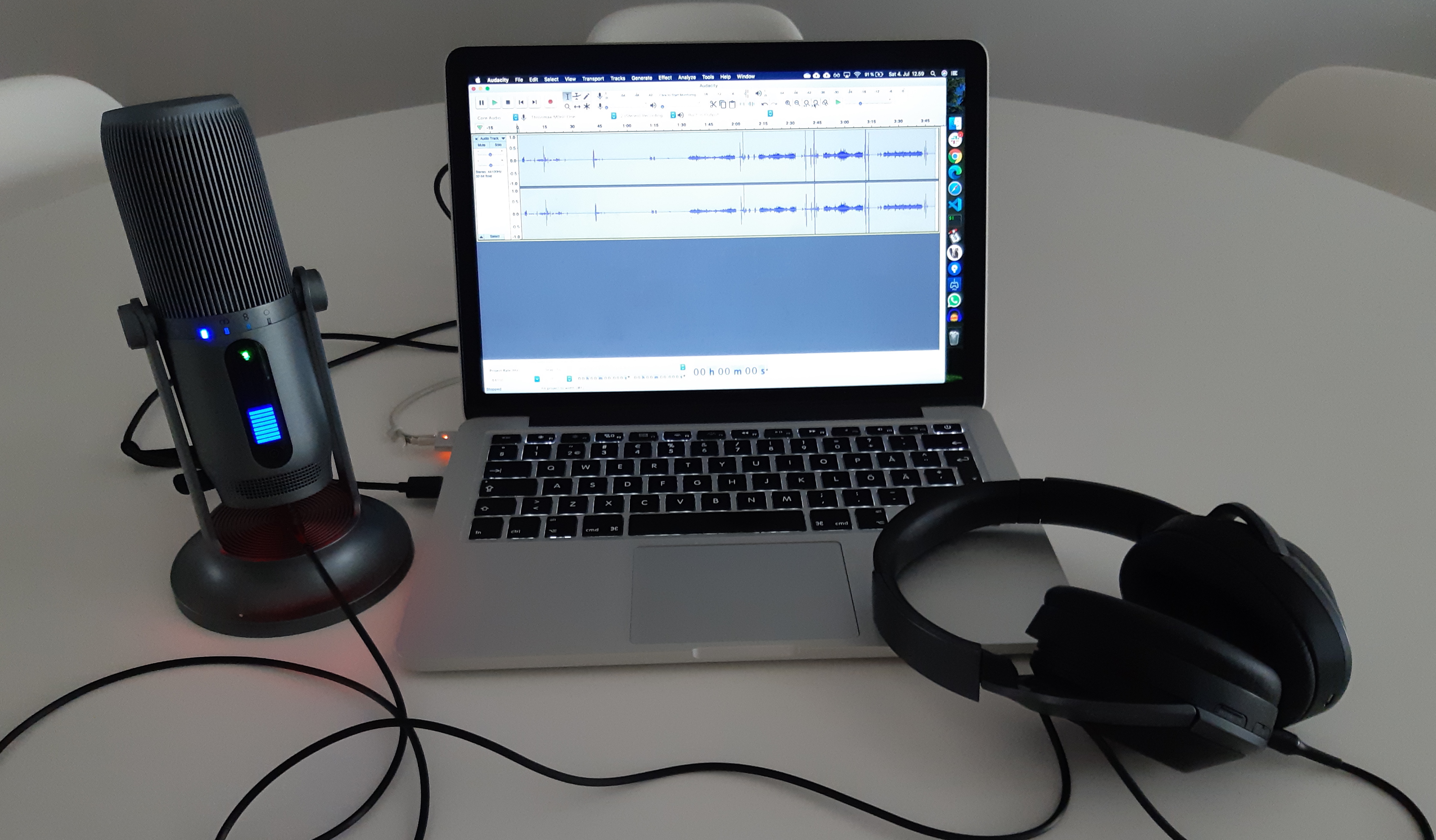 Thronmax Mdrill One ja kotistudio
