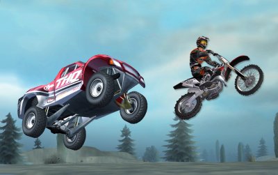 THQ:n MX Unleashed kaupoissa