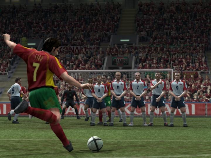 Uusia kuvia Pro Evolution Soccer 4:stä