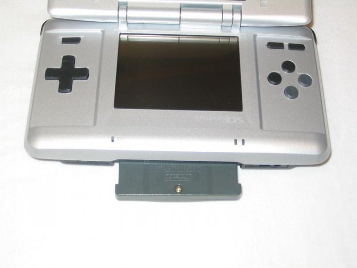 Nintendo DS ensitestissä