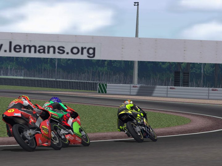 Uusia kuvia MotoGP4:stä