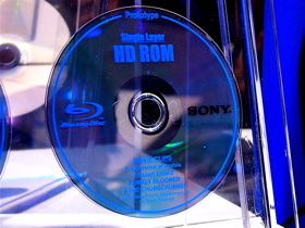 Sony ja Toshiba luopuvat yhteisestä DVD-formaatista