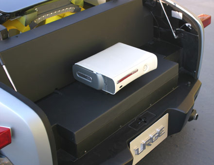 Nissan URGE vie PGR3:n kaduille