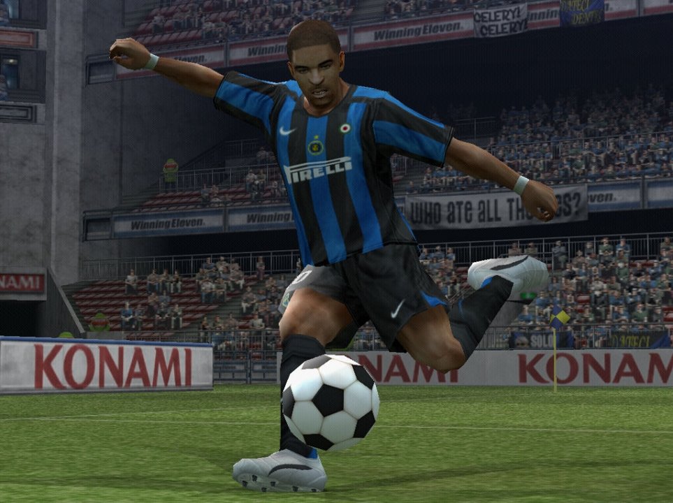 Adriano PES6:n kanteen
