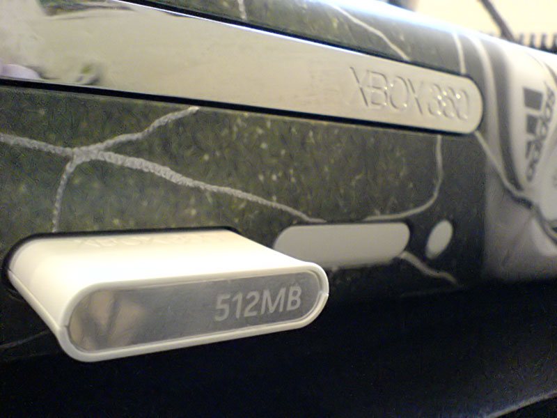 Xbox 360:n jättimuistikortti testissä