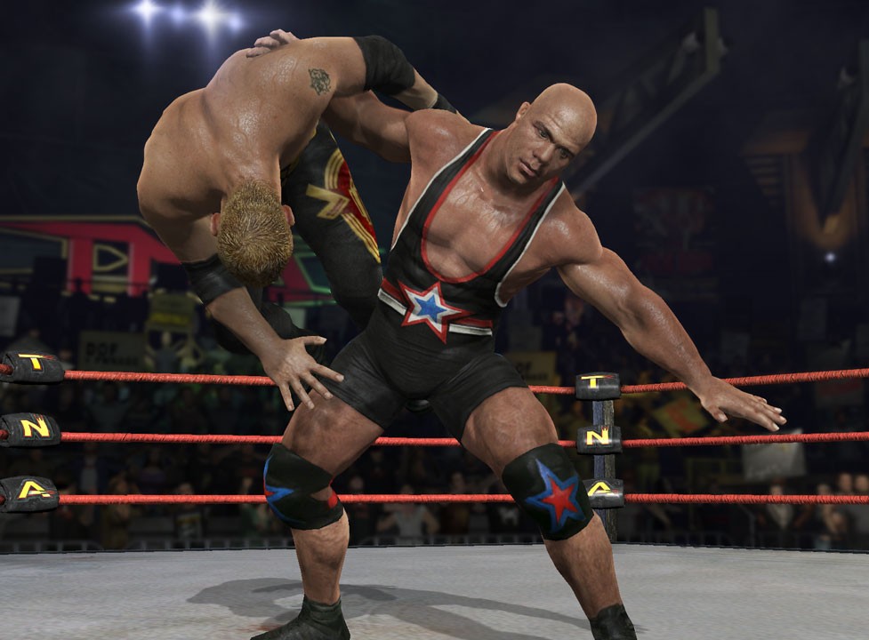TNA iMPACT! Hikiset painikönsikkäät uusissa kuvissa