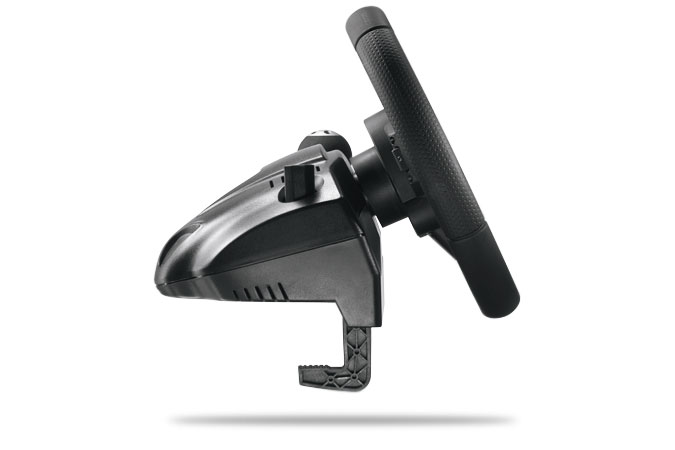 Logitechilta uusi Turismo-ratti PS3:lle