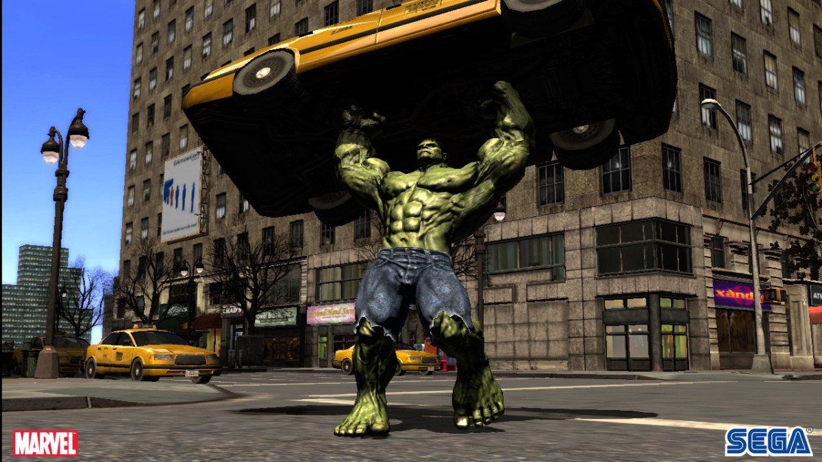 Segan Uskomaton Hulk näyttäytyy triplakuvissa