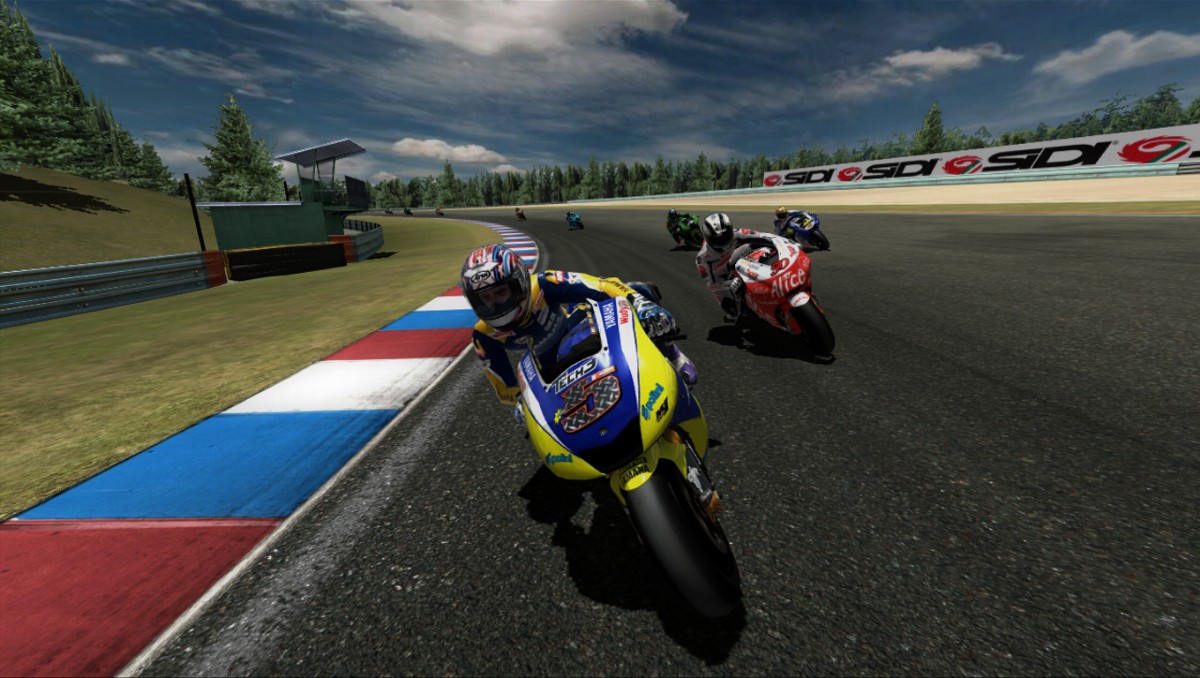 MotoGP 08 keulii kaikille kotikonsoleille