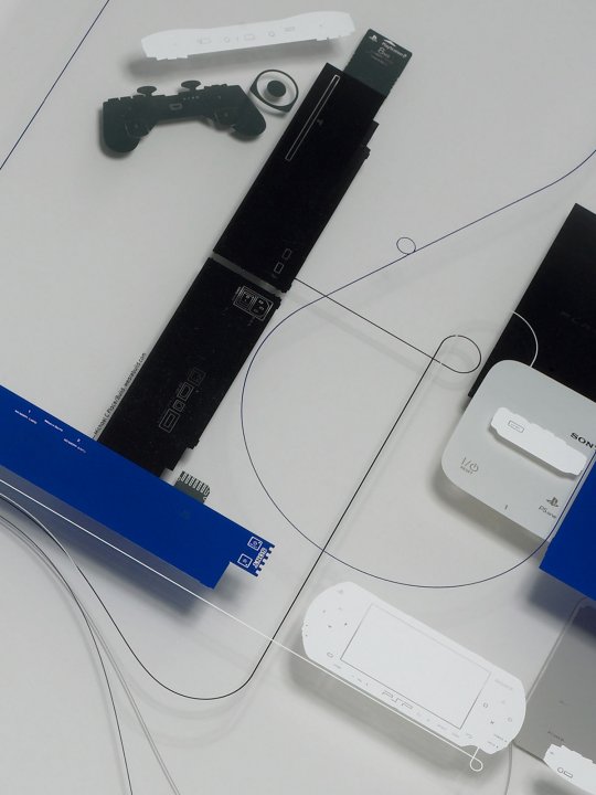 Sony muisti Phil Harrisonia 15-vuoden PlayStation-urasta