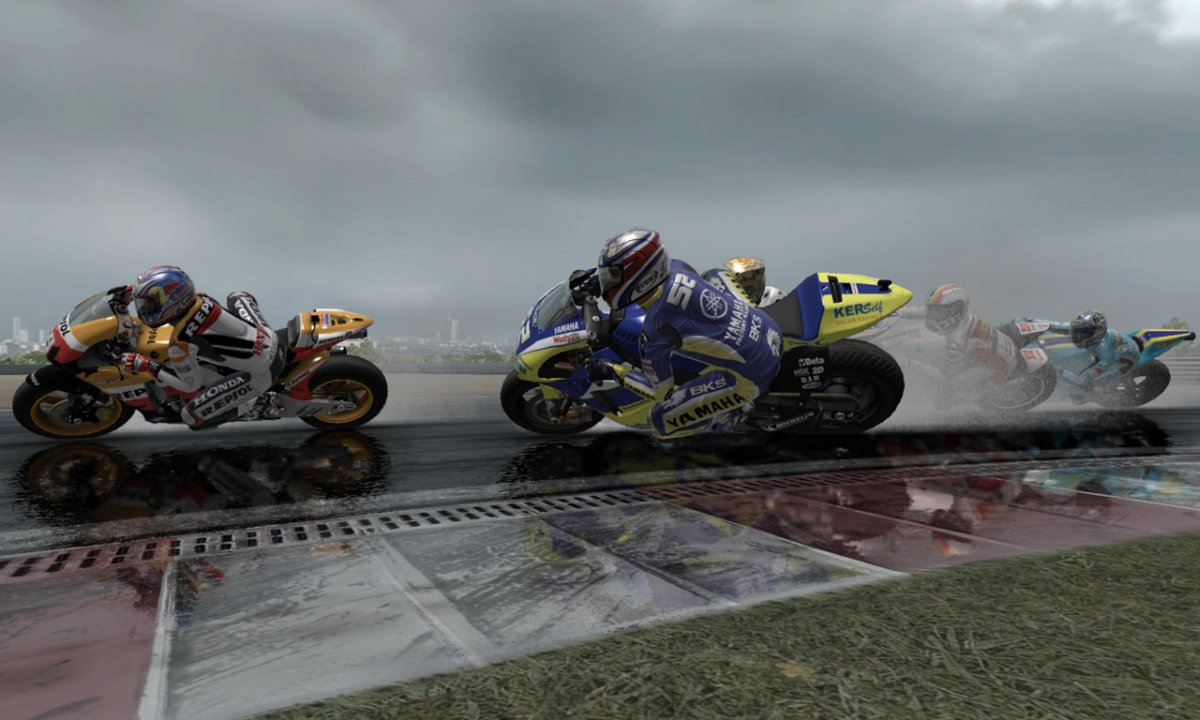 Kuvia Capcomin MotoGP-pelistä