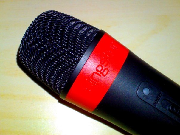 SingStarin langattomat mikrofonit jo testikierroksella