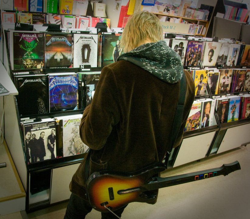 Guitar Hero: Metallica -kilpailu ratkennut - katso voittaneet kuvat!