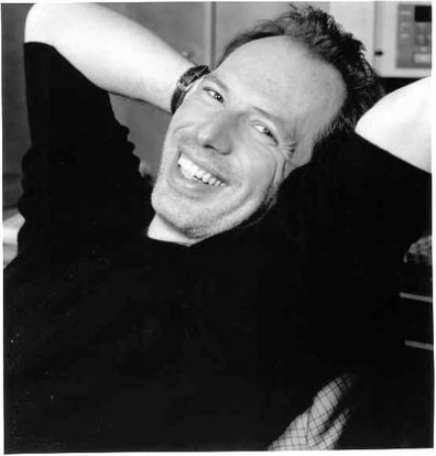 Huhu: Hans Zimmer säveltää Modern Warfare 2:n musiikkiraidan