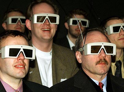 Sonylta PS3-yhteensopivia 3D-televisioita ensi vuonna