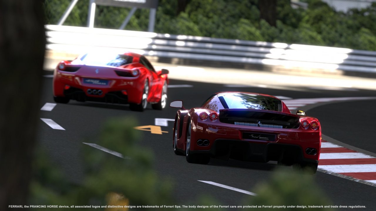 GT5:n Ferrareista ja Lamborghineista lisää kuvia