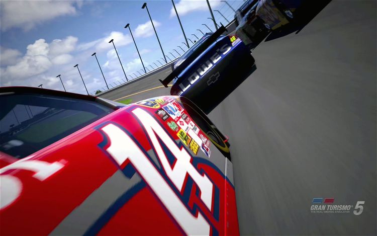 Gran Turismo 5:n NASCAR-kisat uudessa videossa