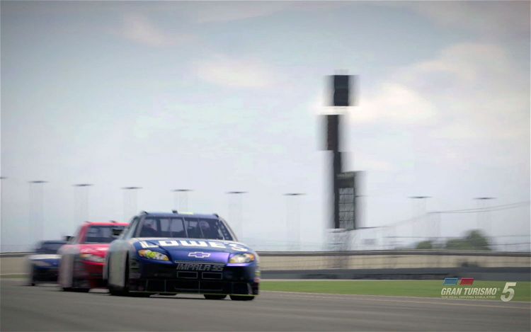Gran Turismo 5:n NASCAR-kisat uudessa videossa