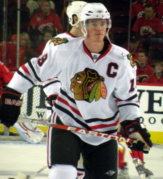 Jonathan Toews NHL 11:n kanteen