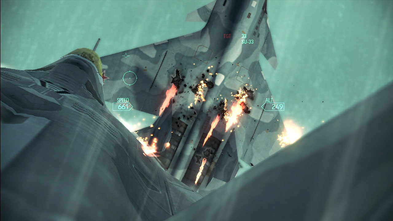 Ace Combat rynnäköi kauppoihin lokakuussa