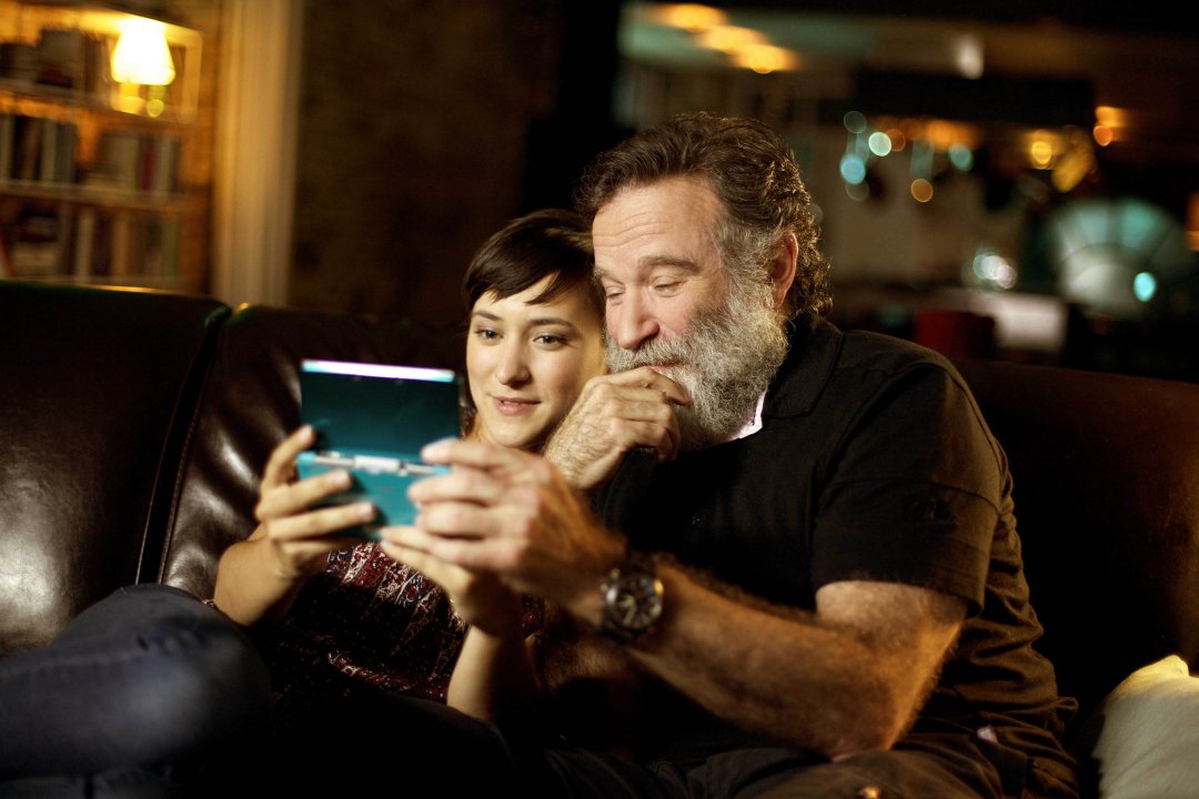 Robin Williams tähdittää Zelda-mainosta tyttärensä Zeldan kanssa