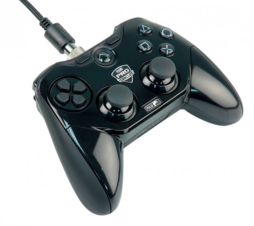 PS3- ja Xbox 360 -ohjaimia ammattilaisille