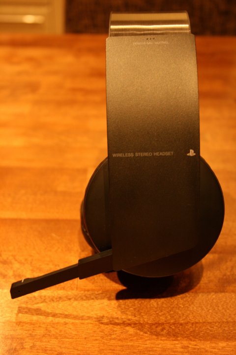 Testissä Sony Wireless Stereo Headset
