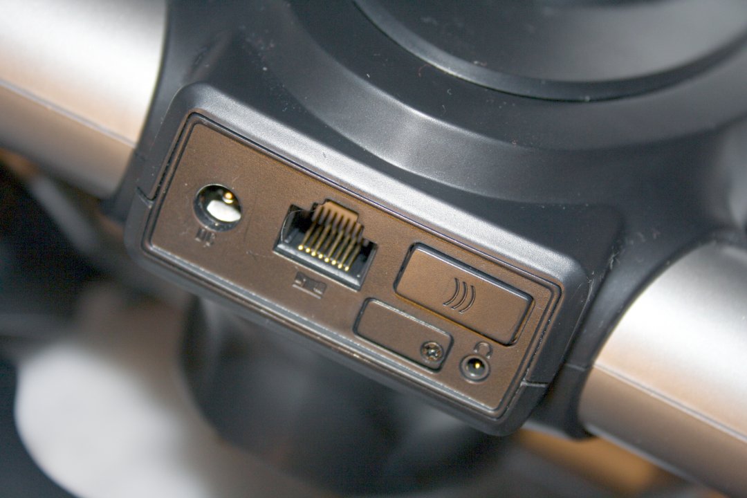 Testissä Mad Catz Wireless Force Feedback Racing Wheel