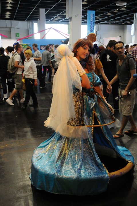 Gamescom: Viikonlopun cosplay-somistukset
