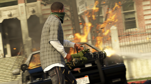 GTA V:n uusissa kuvissa sukeltamista, laskovarjohyppelyä ja salamointia