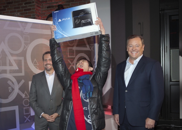 PS4 teki heti myyntiennätyksen