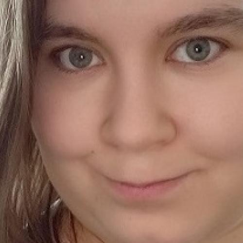 emmi_profile.jpg