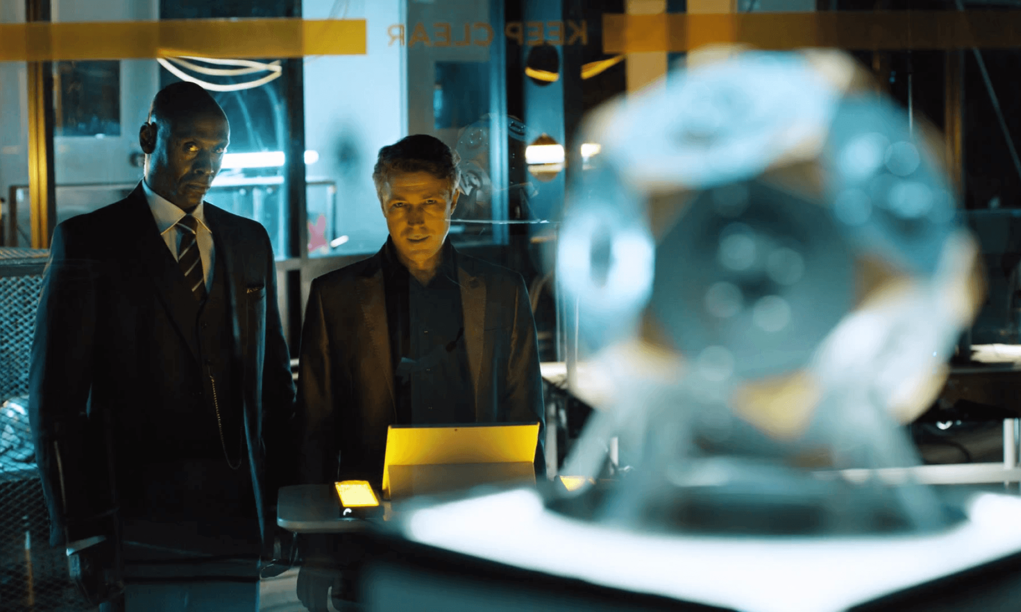 Quantum Break, Lance Reddick ja Aidan Gillen
