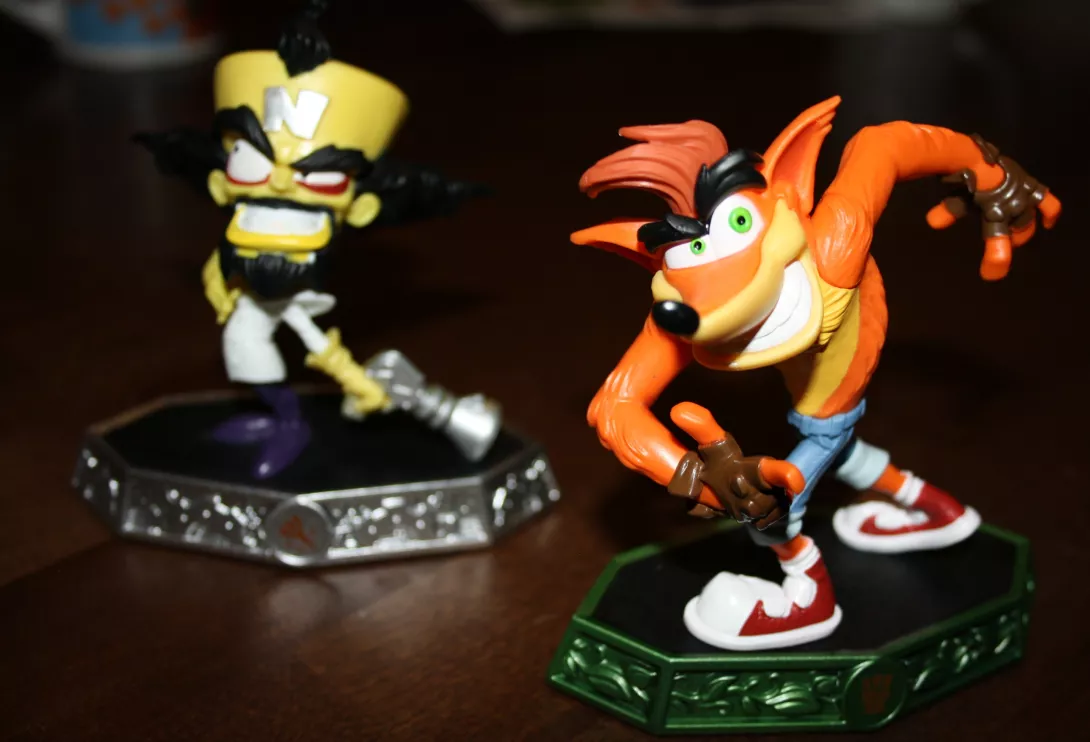 Crash ja Neo Skylanders.jpg