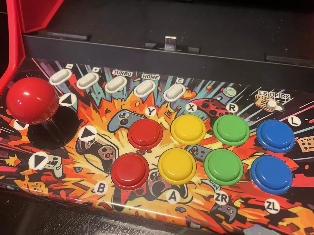 Mini Arcade Pro napit