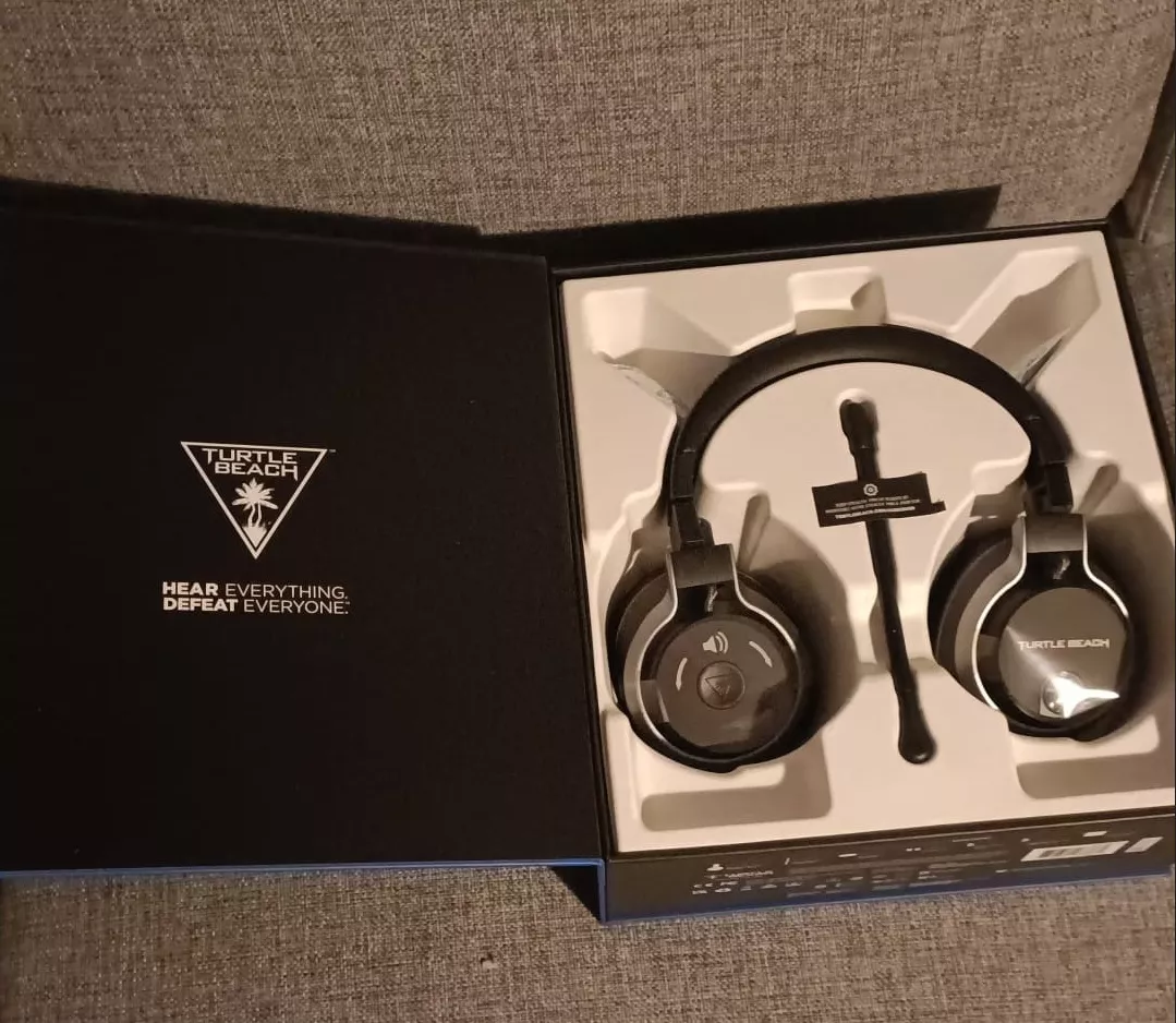 Turtle Beach Stealth Pro ensinäkymä.jpg