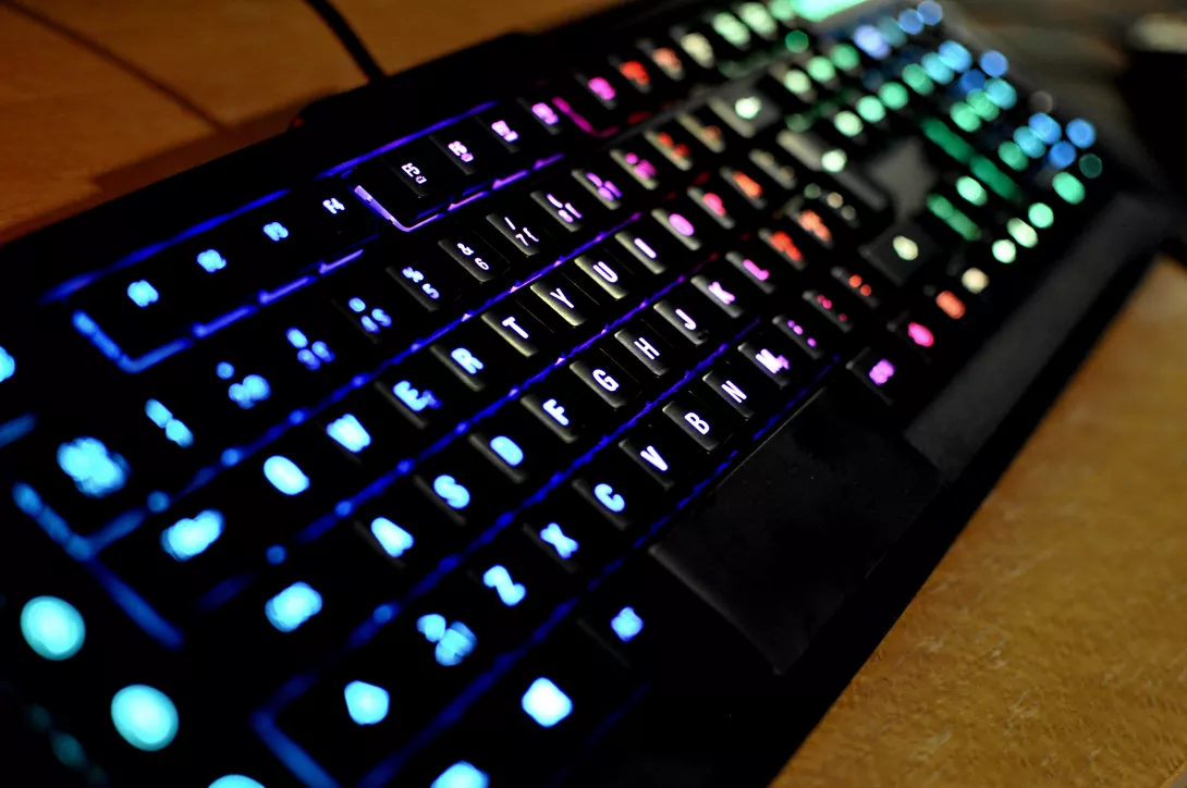 Steelseries M800